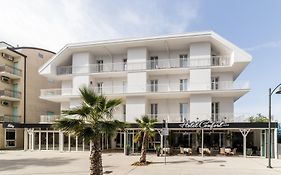 Hotel Confort